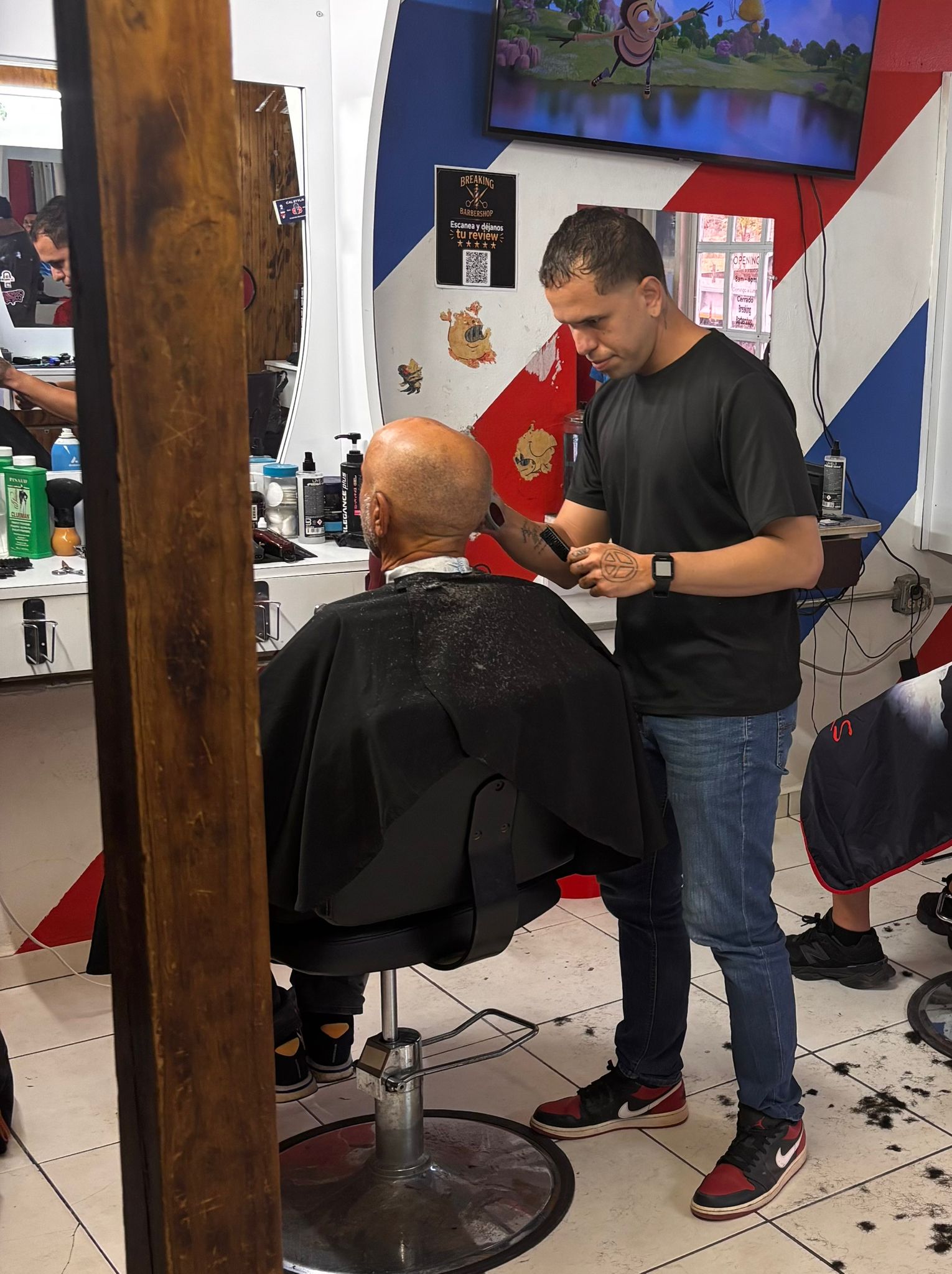 Ariel Almodóvar, Barber de Breaking Barbershop en San Germán Puerto Rico
